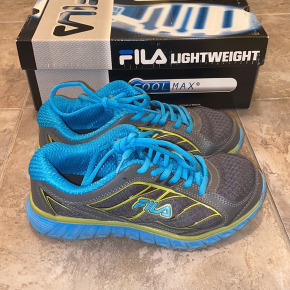 UO Vintage FILA Lightweight CoolMax HyperSplit Blue Green Dad Sneakers - Picture 2 of 6